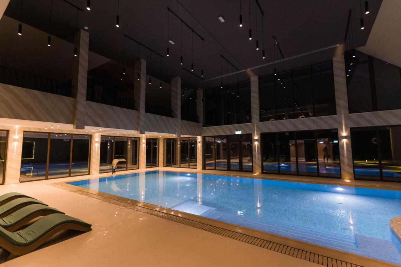 Nedei Hotel&Spa Transalpina Martinie المظهر الخارجي الصورة