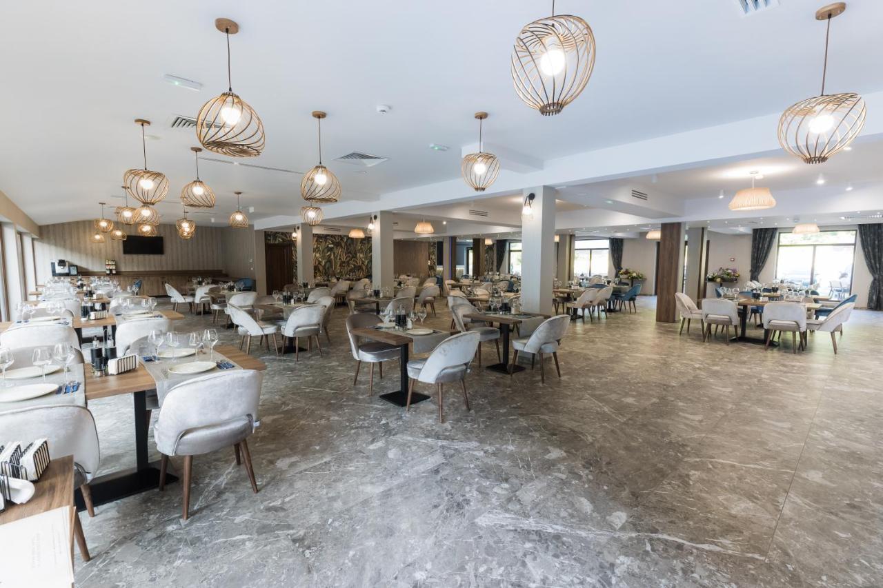 Nedei Hotel&Spa Transalpina Martinie المظهر الخارجي الصورة
