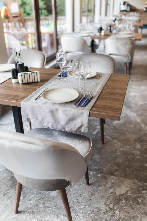 Nedei Hotel&Spa Transalpina Martinie المظهر الخارجي الصورة