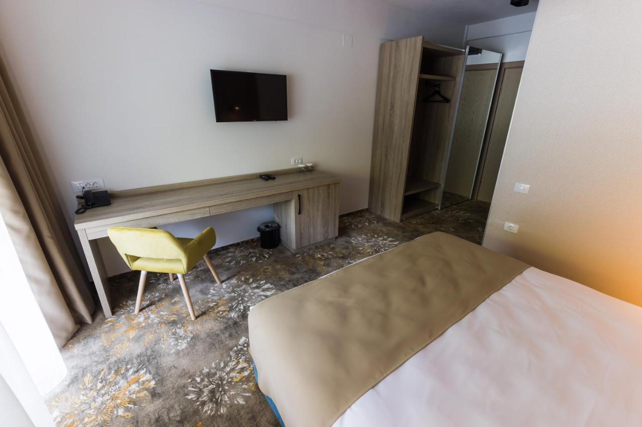 Nedei Hotel&Spa Transalpina Martinie المظهر الخارجي الصورة